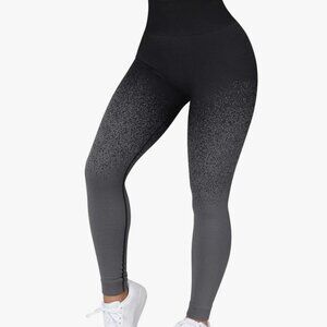 Pair of Black & Gray Seamless Ombre Leggings